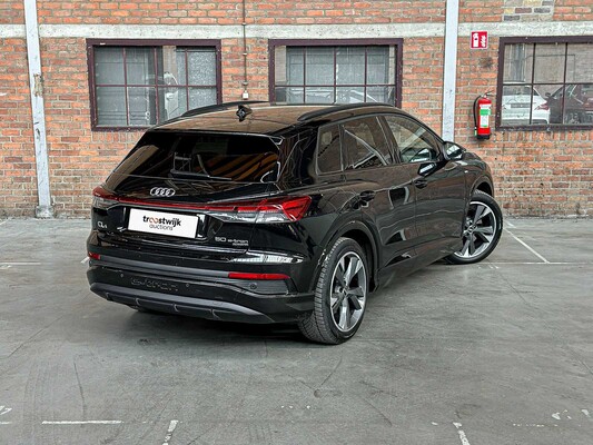 Audi Q4 e-tron 50 quattro Launch Edition S Competition 77 kWh 299pk 2022 (Origineel-NL + 1e eigenaar), P-122-GB 