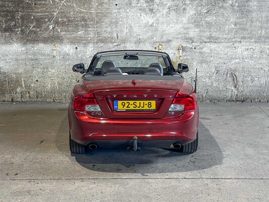 Volvo C70 Convertible 2.5 T5 Tourer 230pk 2011 (Origineel-NL), 92-SJJ-8