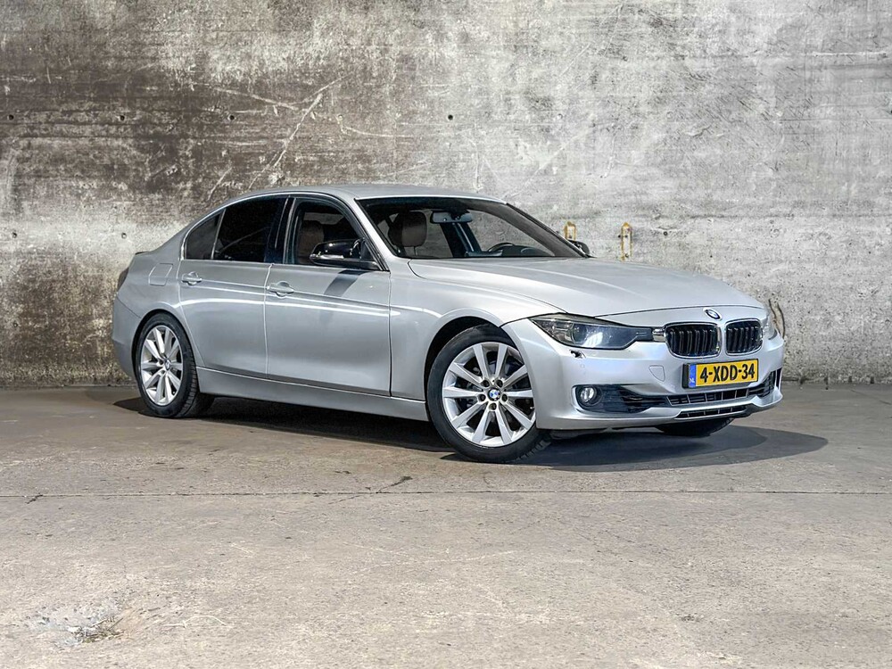 BMW 320d EfficientDynamics Edition High Executive 163pk 2014 (Origineel-NL) 3-serie, 4-XDD-34