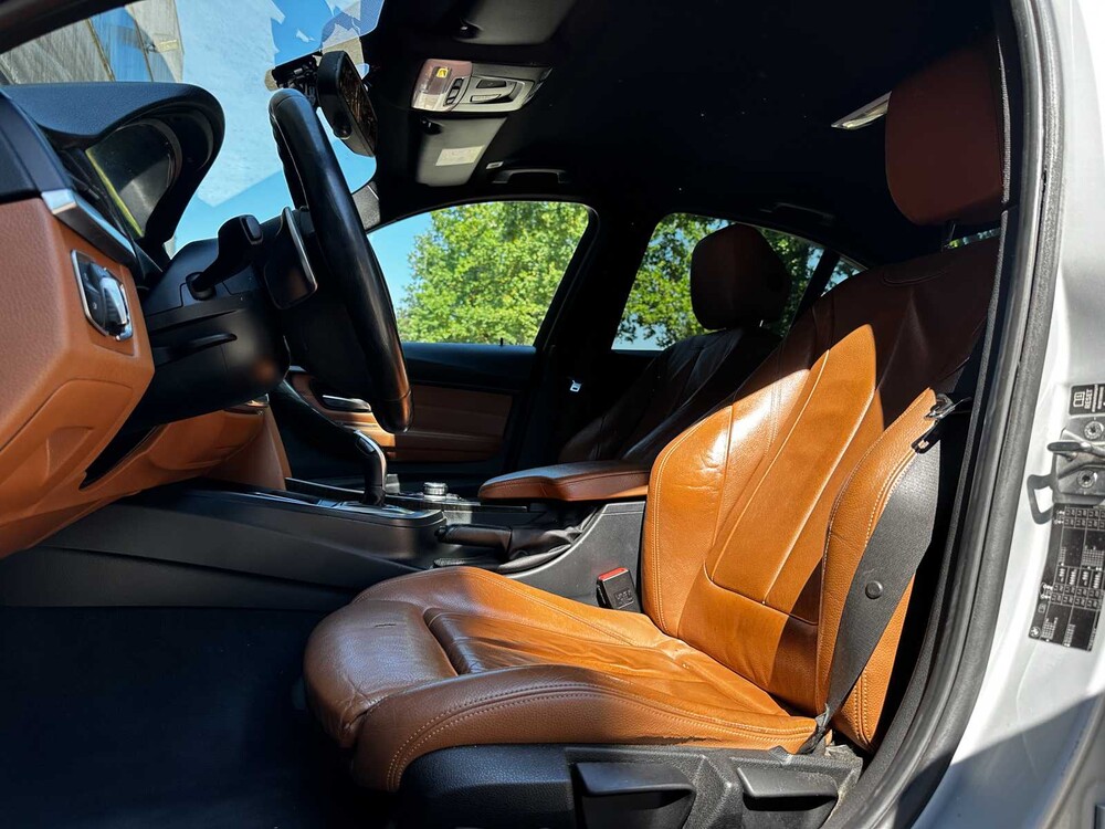 BMW 320d EfficientDynamics Edition High Executive 163pk 2014 (Origineel-NL) 3-serie, 4-XDD-34