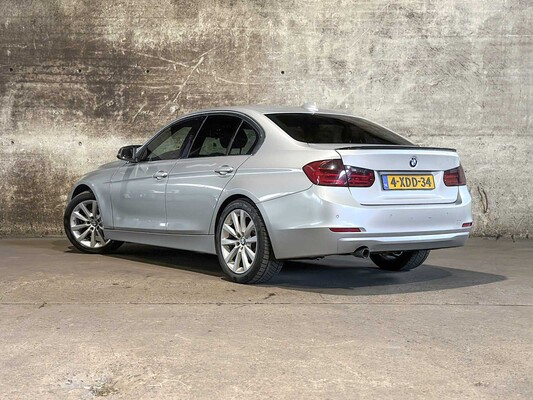 BMW 320d EfficientDynamics Edition High Executive 163pk 2014 (Origineel-NL) 3-serie, 4-XDD-34