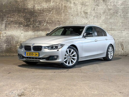 BMW 320d EfficientDynamics Edition High Executive 163pk 2014 (Origineel-NL) 3-serie, 4-XDD-34