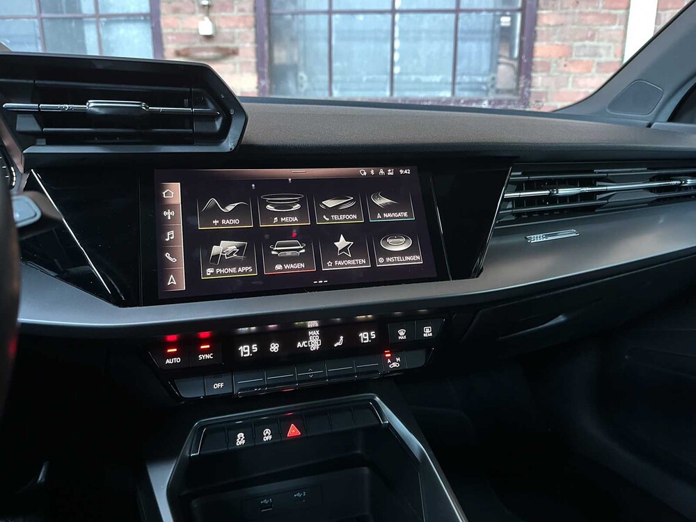 Audi A3 Sportback 35 TFSI Business edition 150hp 2020 (Original-NL + 1st owner), J-594-JG