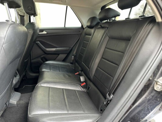 Volkswagen T-Roc 1.0 TSI Style 116pk 2018 (Origineel-NL) 75.852 KM, RS-137-V