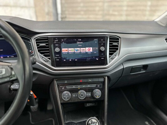 Volkswagen T-Roc 1.0 TSI Style 116pk 2018 (Origineel-NL) 75.852 KM, RS-137-V
