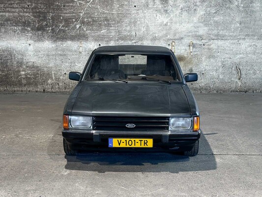 Ford Granada 2.8 GL 160pk 1983 (Origineel-NL), V-101-TR