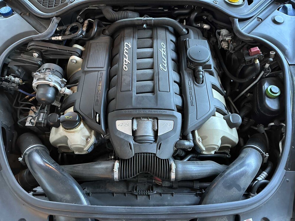 Porsche Panamera Turbo 4.8 V8 500pk 2009 Sport-Chrono, N-110-LT Youngtimer