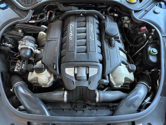 Porsche Panamera Turbo 4.8 V8 500pk 2009 Sport-Chrono, N-110-LT Youngtimer
