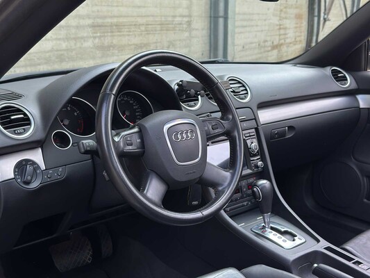 Audi A4 Cabriolet 2.0 TFSI Pro Line 200pk 2006 (Origineel-NL), 61-SZ-BH