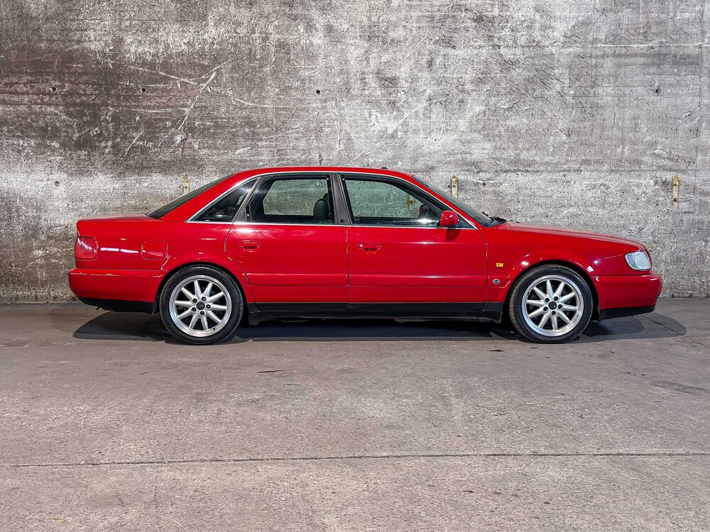 Audi S6 Limousine 4.2 V8 quattro C4 290pk 1996, 94-PGP-6
