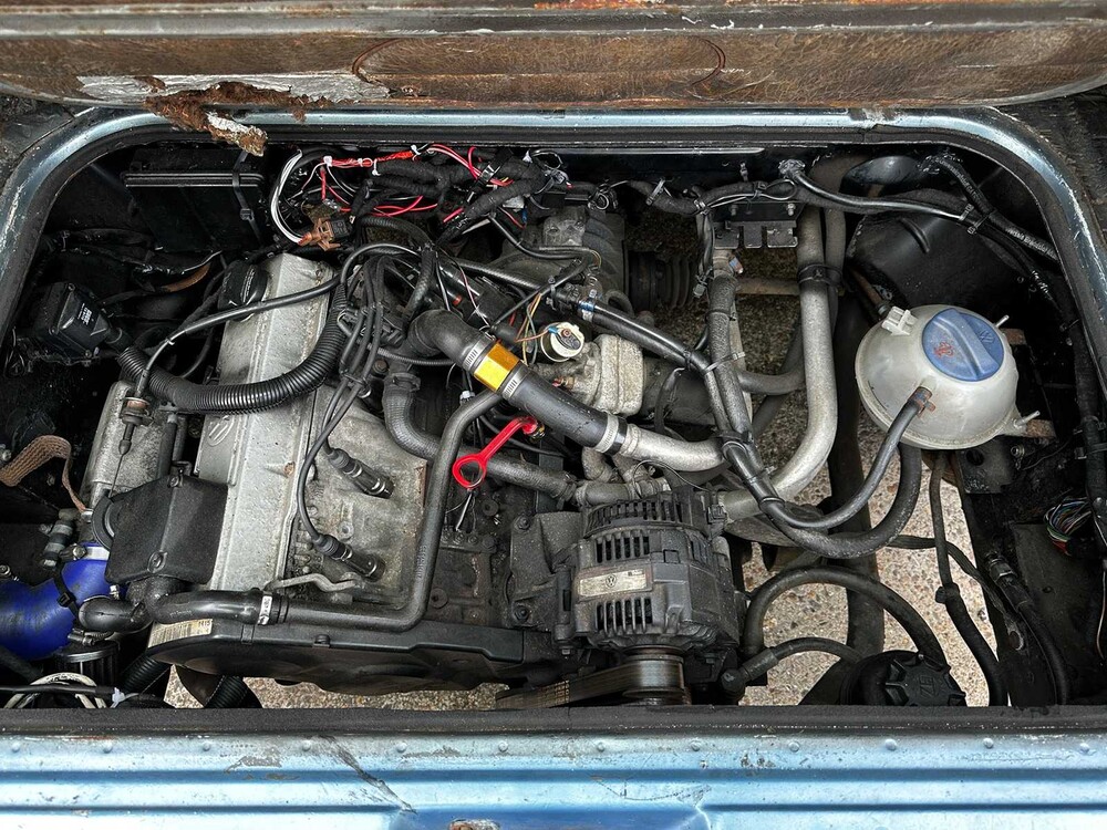 Volkswagen CARAVELLE (2.0L Motor Golf GTI) 7-Persoons 1986 Camper, 61-HRD-9