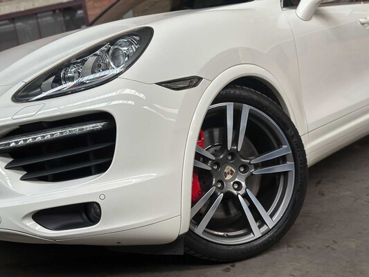 Porsche Cayenne Turbo 4.8 V8 500PK 2010 38.000KM!