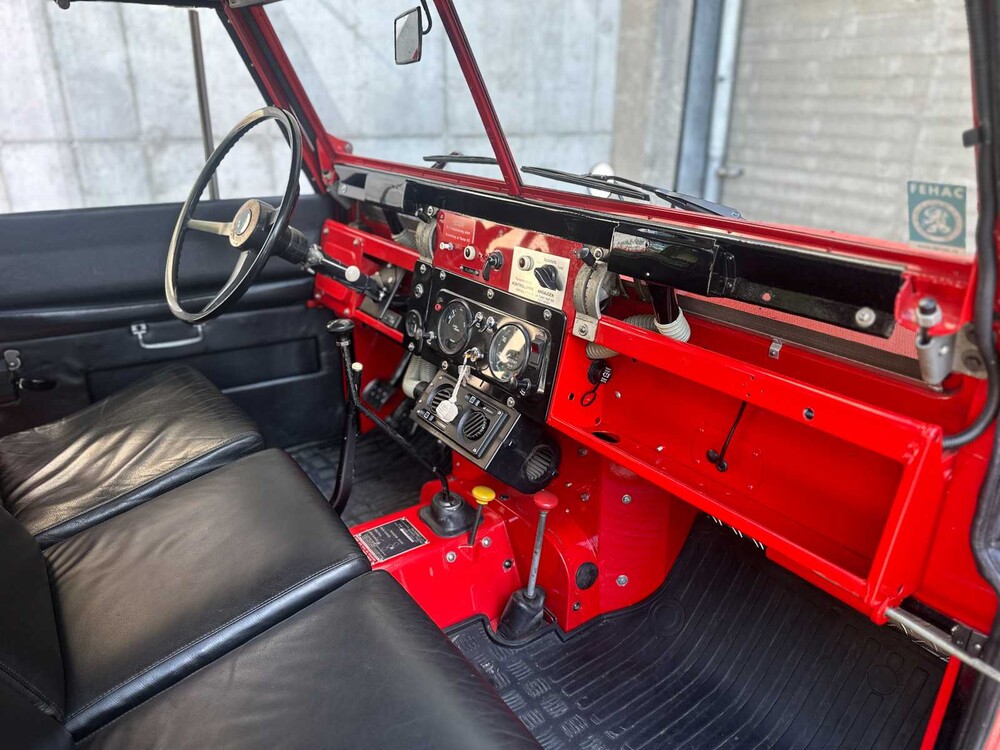 Land Rover 109 Series II BRANDWEER 78pk 1969, AM-25-29