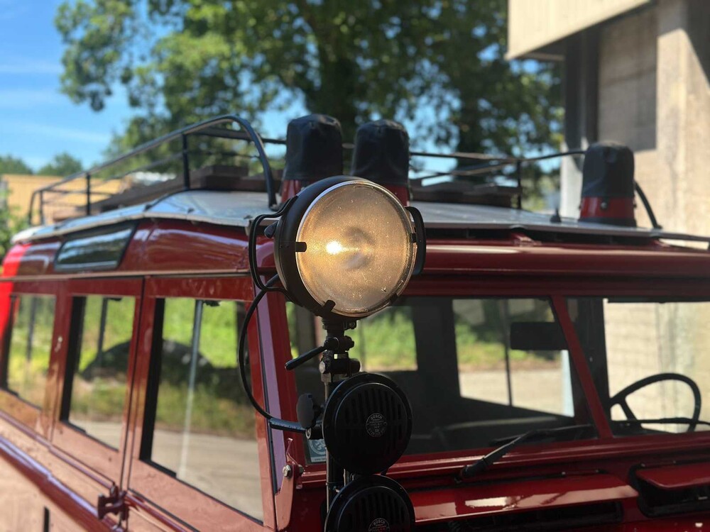 Land Rover 109 Series II BRANDWEER 78pk 1969, AM-25-29