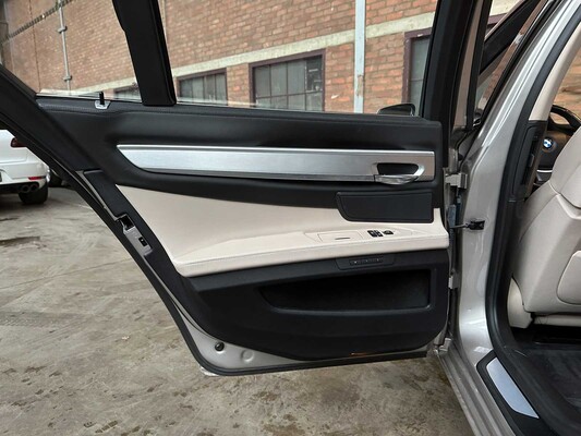 BMW 750i ActiveHybrid 4,4 V8 407 PS 2010 7er, 02-PGJ-7 Youngtimer