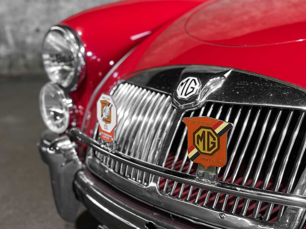 MG MGA Cabriolet 1957, BX-81-86