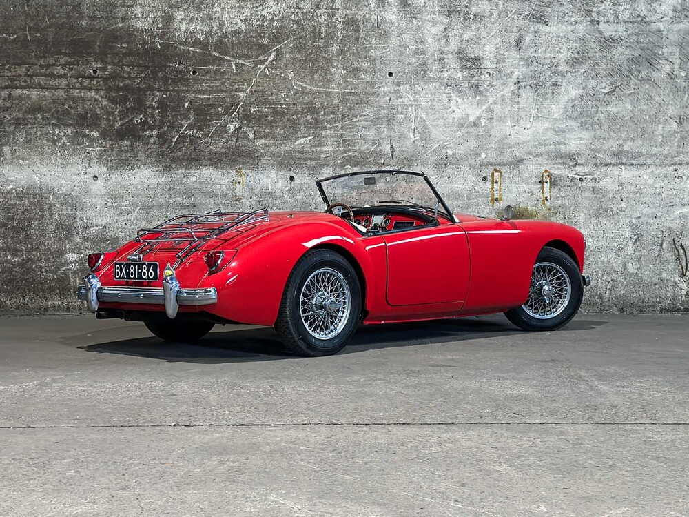 MG MGA Cabriolet 1957, BX-81-86