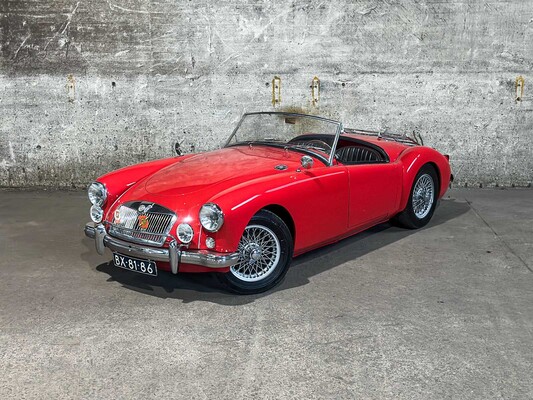 MG MGA Cabriolet 1957, BX-81-86