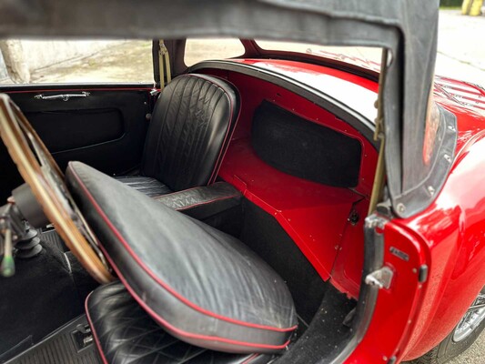 MG MGA Cabriolet 1957, BX-81-86