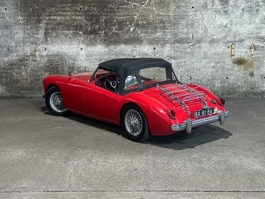 MG MGA Cabriolet 1957, BX-81-86