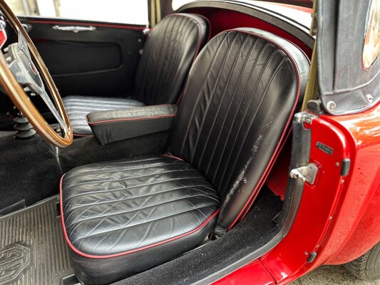 MG MGA Cabriolet 1957, BX-81-86