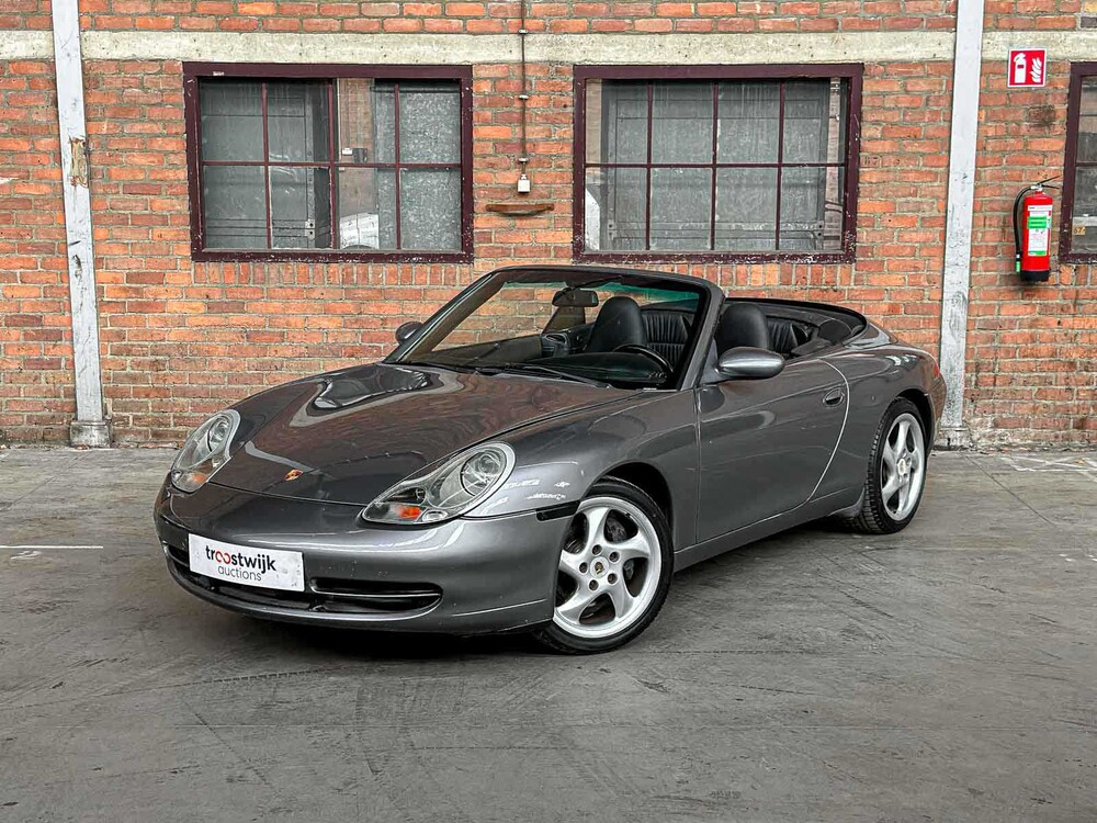 Porsche 911 Carrera Cabriolet 3,4 996 300 PS 2001 Youngtimer