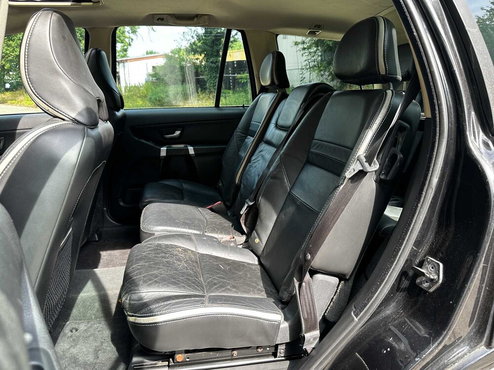 Volvo XC90 4.4 V8 Momentum 315pk 2007 (7-persoons), X-130-FL Youngtimer