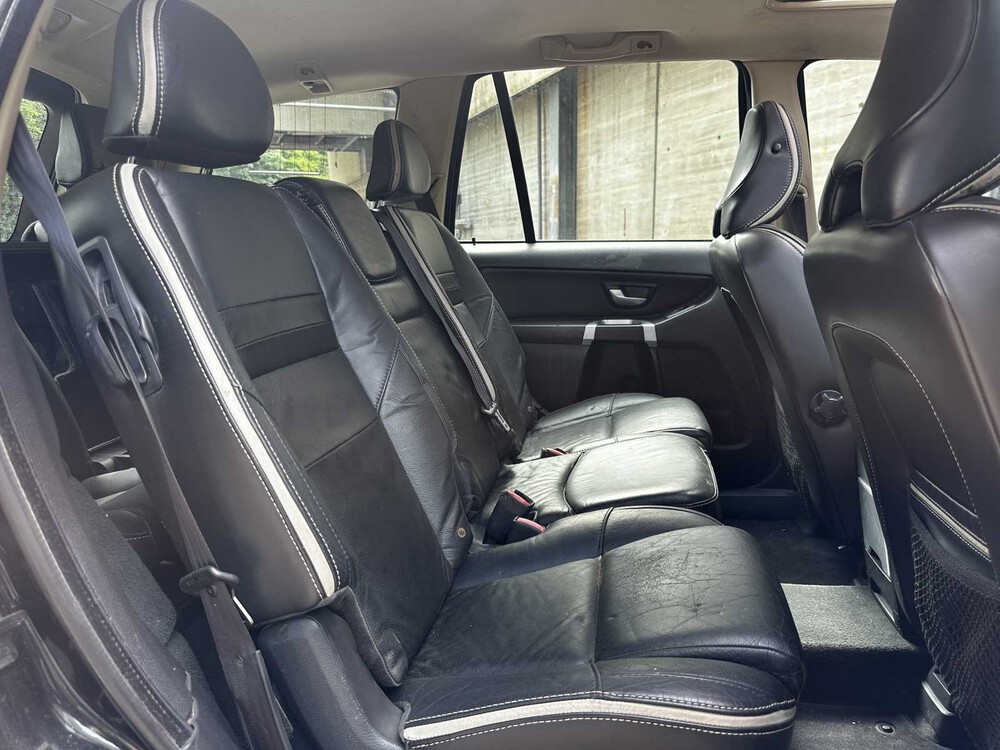 Volvo XC90 4.4 V8 Momentum 315pk 2007 (7-persoons), X-130-FL Youngtimer