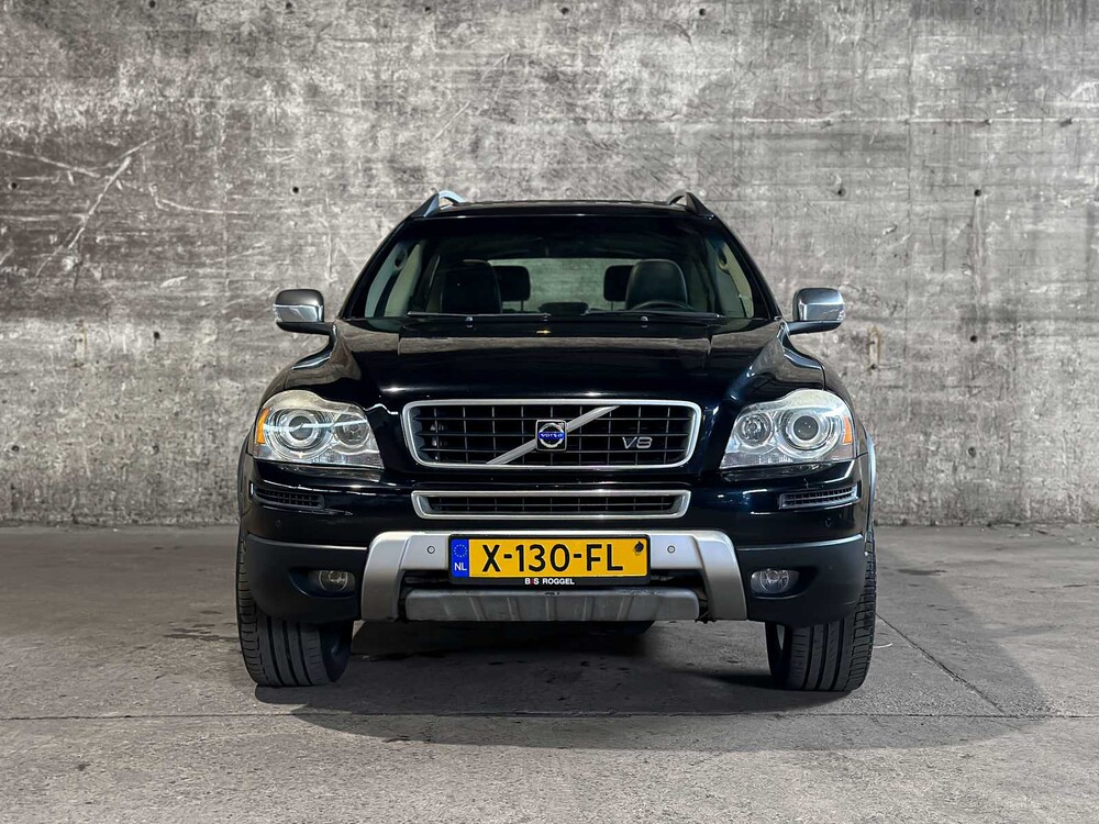Volvo XC90 4.4 V8 Momentum 315pk 2007 (7-persoons), X-130-FL Youngtimer