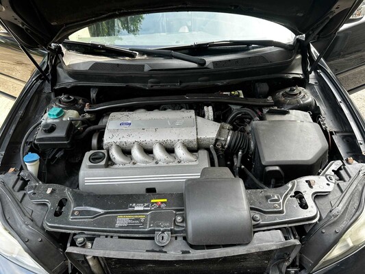 Volvo XC90 4.4 V8 Momentum 315pk 2007 (7-persoons), X-130-FL Youngtimer