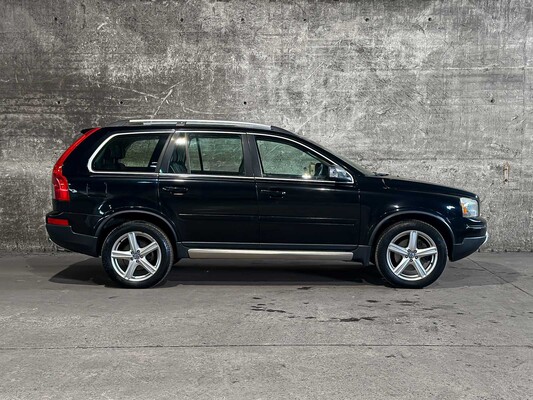 Volvo XC90 4.4 V8 Momentum 315pk 2007 (7-persoons), X-130-FL Youngtimer