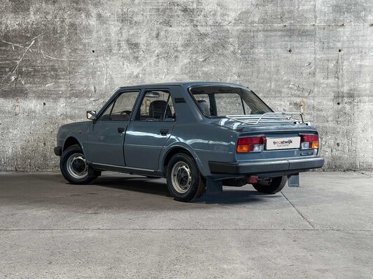 Skoda - 120 - L - Personenauto