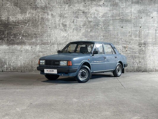 Skoda - 120 - L - Personenauto