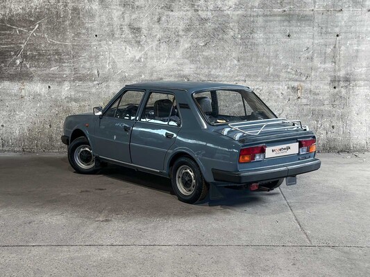 Skoda - 120 - L - Personenauto