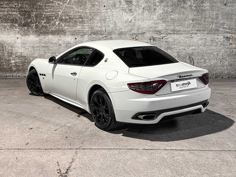 Maserati Granturismo S 4.7 V8 440pk MC Shift 440pk 2009