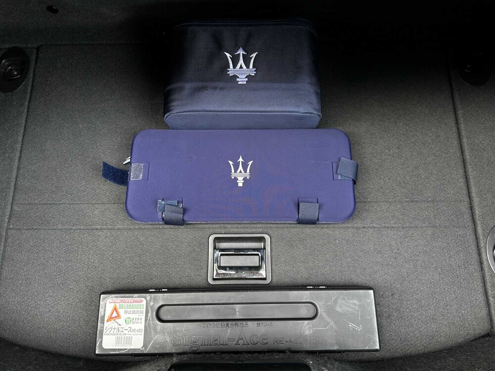Maserati Granturismo S 4.7 V8 440pk MC Shift 440pk 2009