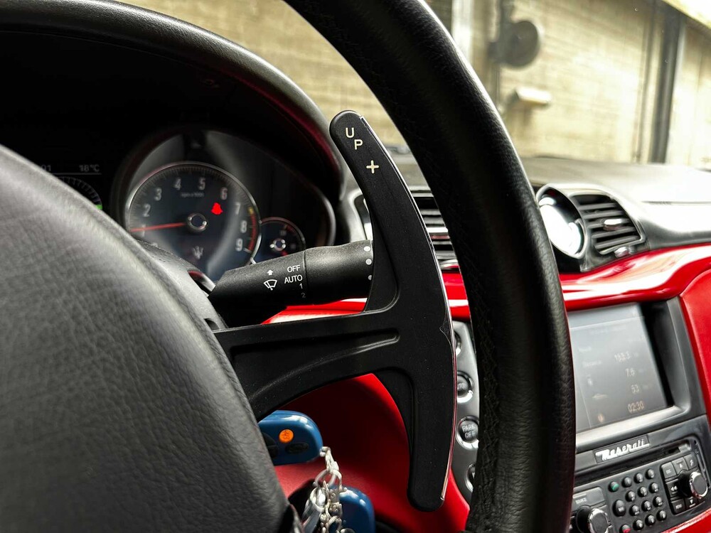 Maserati Granturismo S 4.7 V8 440pk MC Shift 440pk 2009