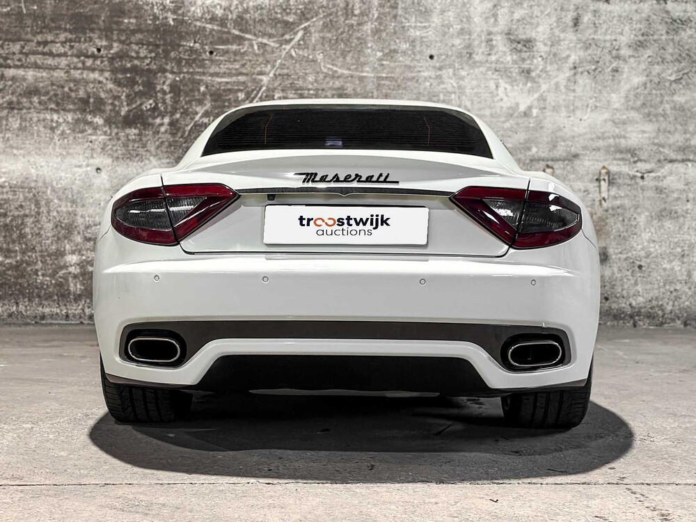 Maserati Granturismo S 4.7 V8 440pk MC Shift 440pk 2009