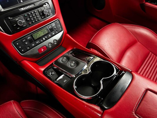 Maserati Granturismo S 4.7 V8 440pk MC Shift 440pk 2009