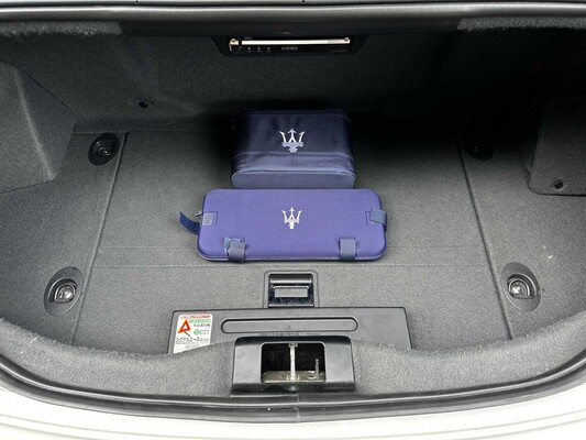 Maserati Granturismo S 4.7 V8 440pk MC Shift 440pk 2009