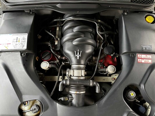 Maserati Granturismo S 4.7 V8 440pk MC Shift 440pk 2009