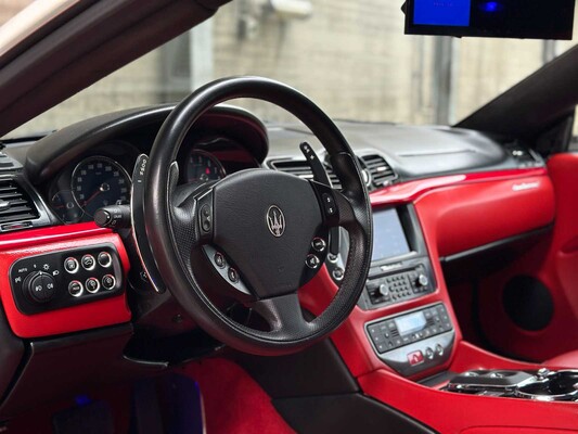 Maserati Granturismo S 4.7 V8 440pk MC Shift 440pk 2009