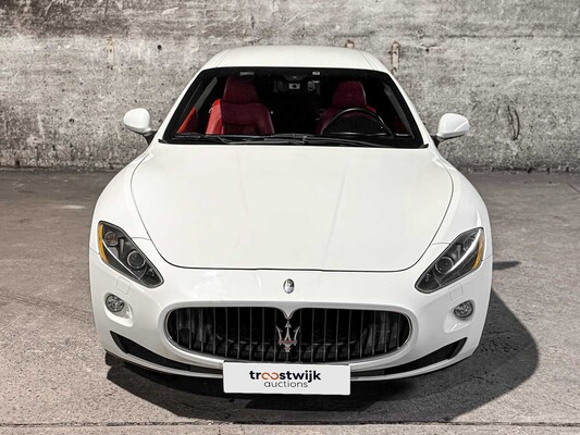 Maserati Granturismo S 4.7 V8 440pk MC Shift 440pk 2009