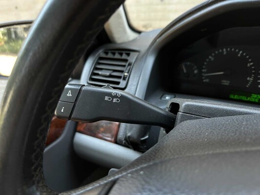 Land Rover Range Rover 4.6 V8 HSE 223pk 1995, 75-FS-RZ