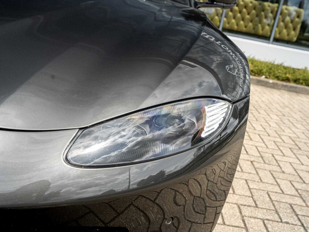 Aston Martin Vantage 4.0 V8 510pk 2021, X-777-DL