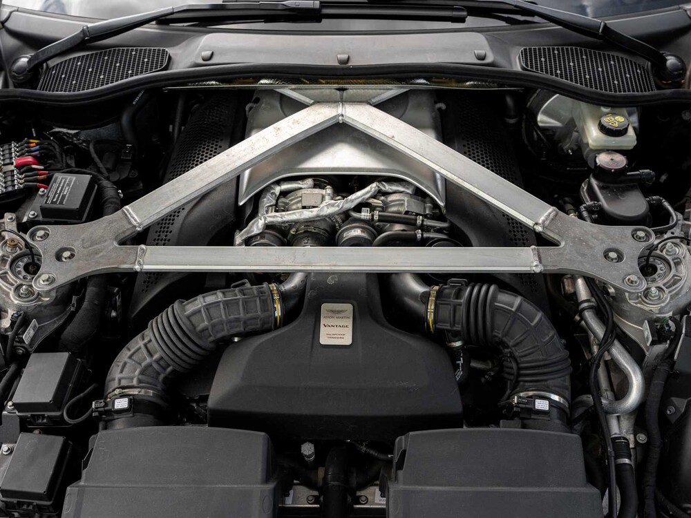 Aston Martin Vantage 4.0 V8 510pk 2021, X-777-DL