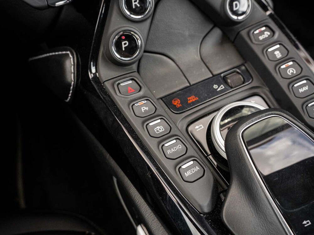 Aston Martin Vantage 4.0 V8 510pk 2021, X-777-DL