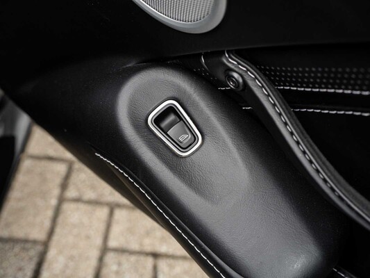 Aston Martin Vantage 4.0 V8 510pk 2021, X-777-DL