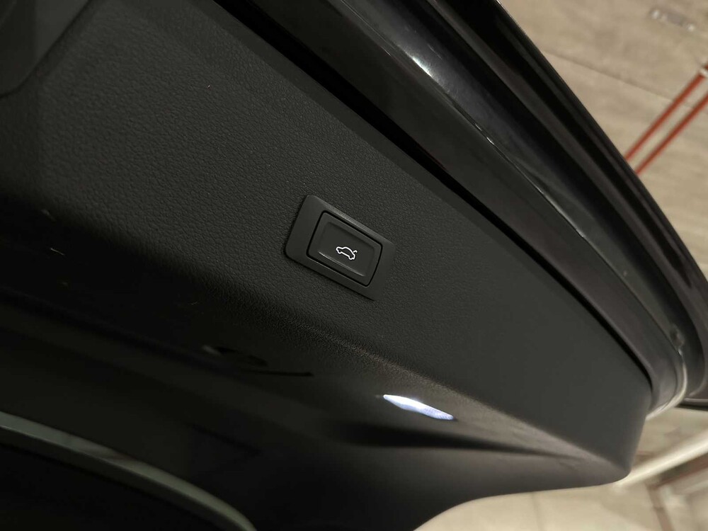 Audi e-tron Sportback 55 Quattro Business Edition 95 kWh 408pk 2020 (Origineel-NL + 1e Eigenaar), K-601-GZ