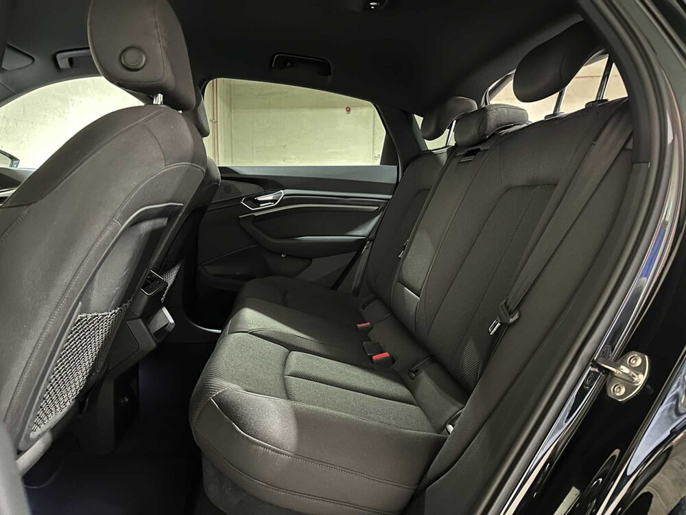 Audi e-tron Sportback 55 Quattro Business Edition 95 kWh 408pk 2020 (Origineel-NL + 1e Eigenaar), K-601-GZ